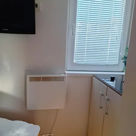 Apartamento Kraljevi Cardaci Car 3 *