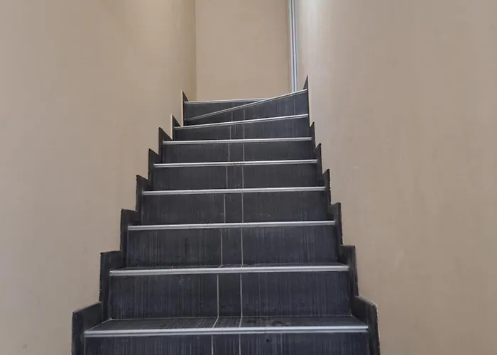 Kraljevi Cardaci Car 3 דירה